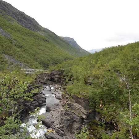 Basecamp Birtavarre Bagian luar foto