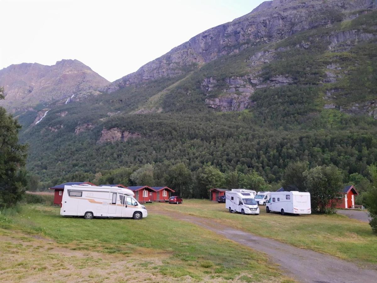 Basecamp Birtavarre Bagian luar foto