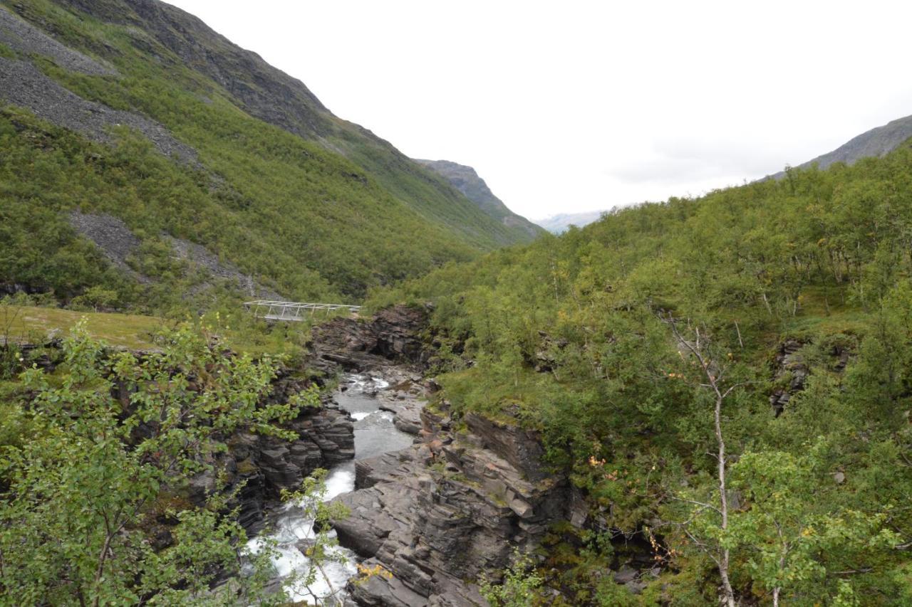 Basecamp Birtavarre Bagian luar foto