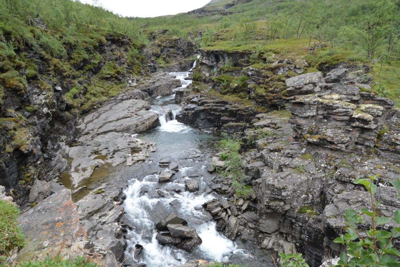 Basecamp Birtavarre Bagian luar foto