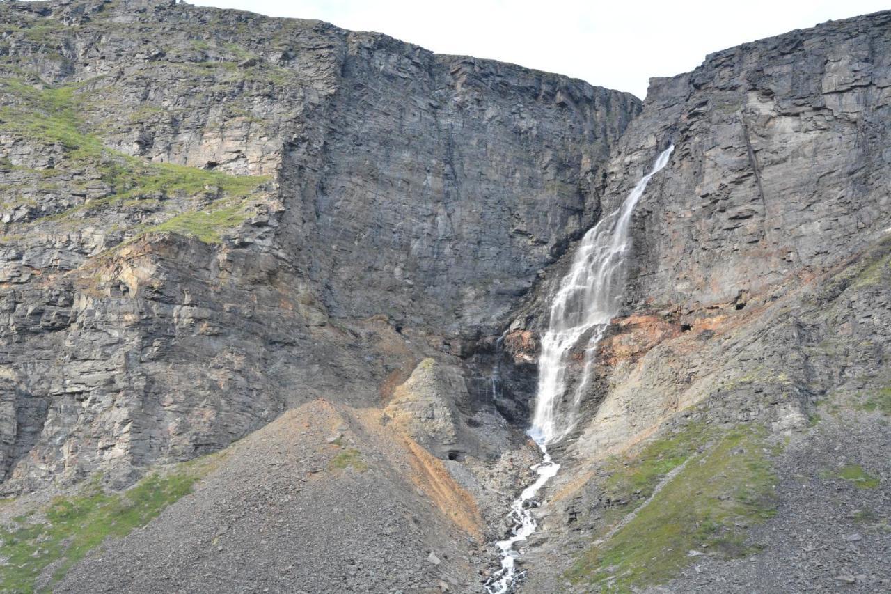 Basecamp Birtavarre Bagian luar foto