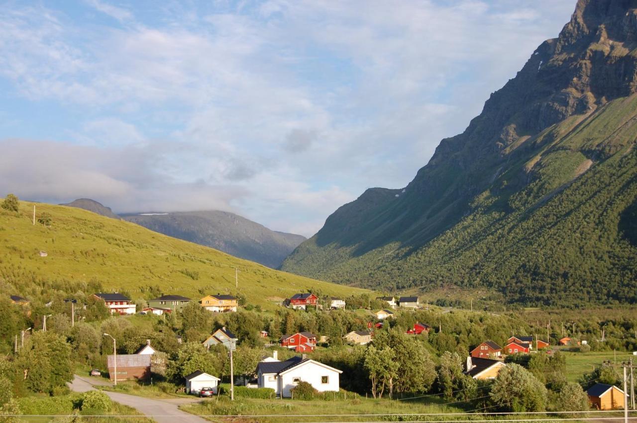 Basecamp Birtavarre Bagian luar foto