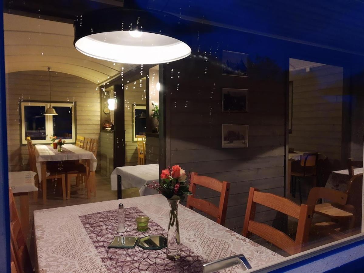 Basecamp Birtavarre Bagian luar foto