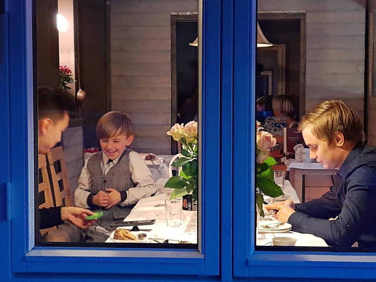 Basecamp Birtavarre Bagian luar foto