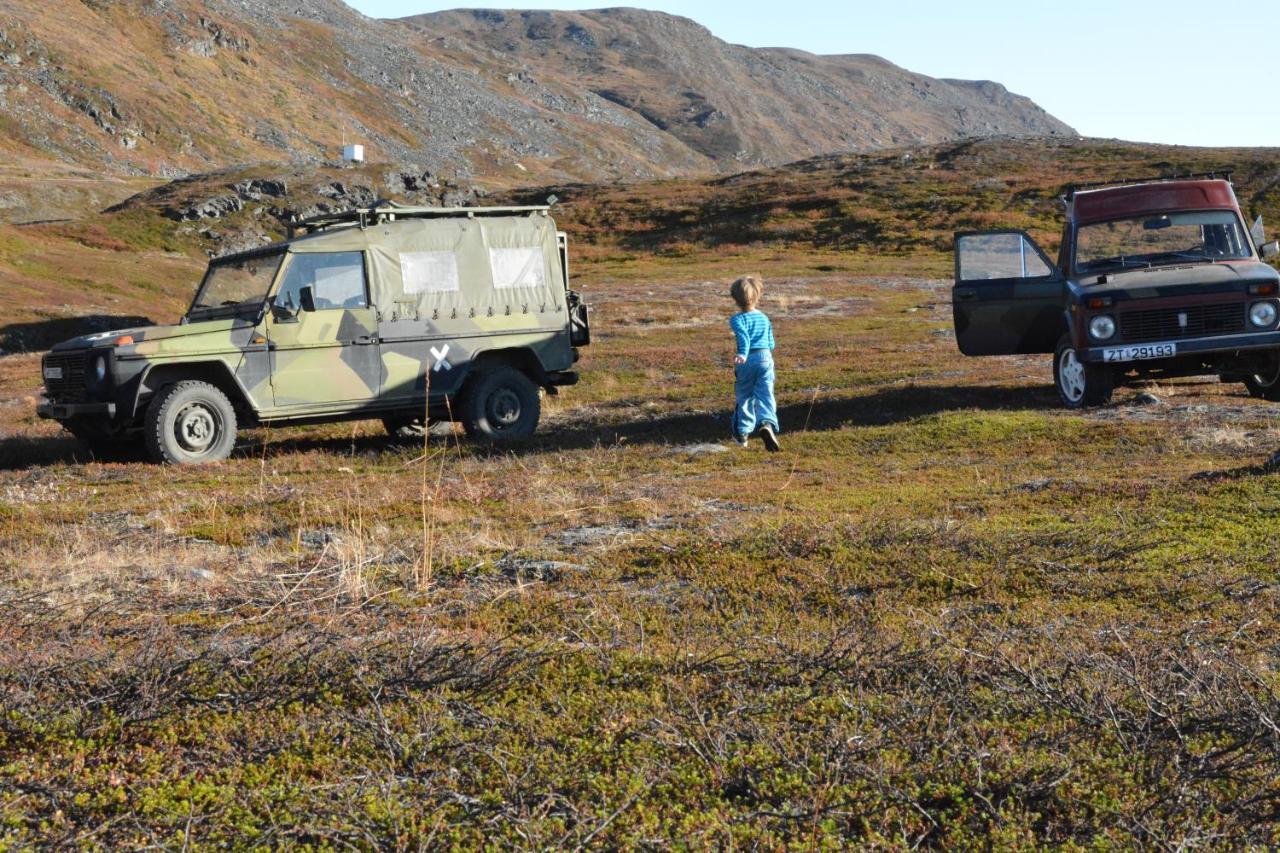 Basecamp Birtavarre Bagian luar foto