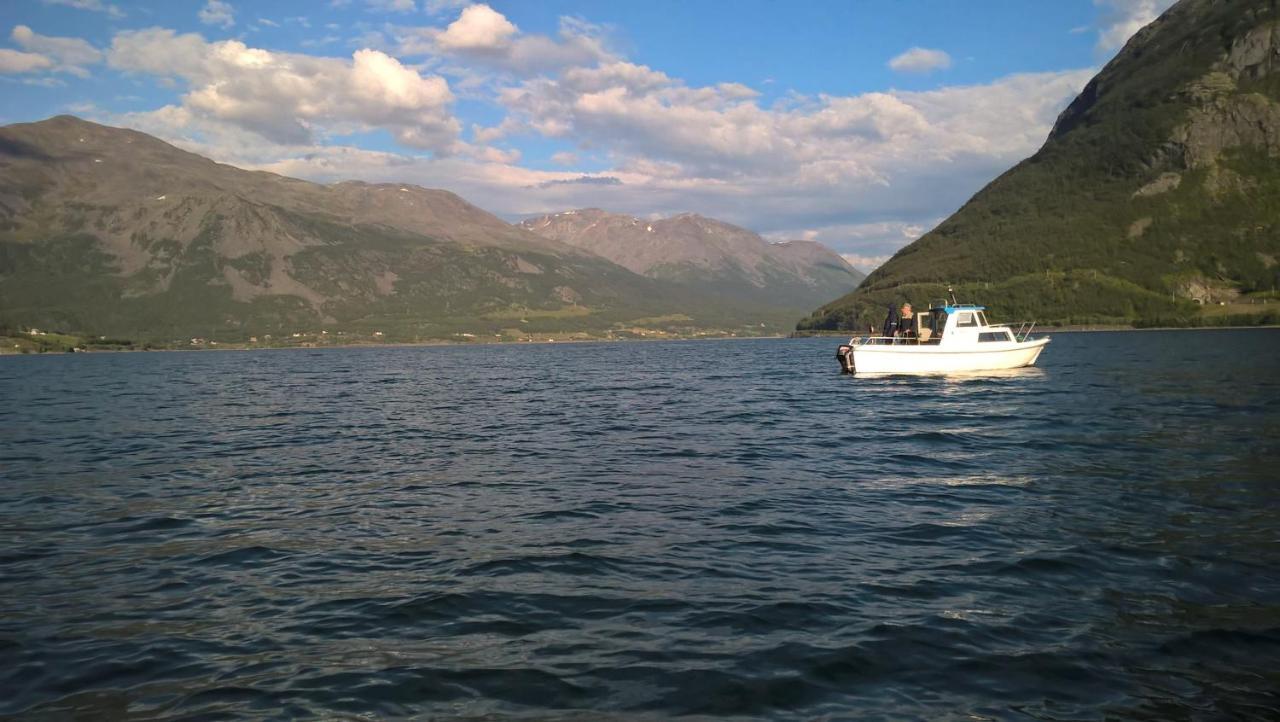 Basecamp Birtavarre Bagian luar foto